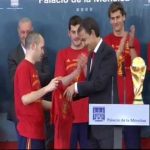 Escándalo: ¿Cuánto gana en realidad un jugador de la selección española?
