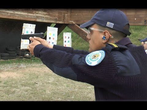 Mejores t&eacute;cnicas de tiro con pistola para polic&iacute;as
