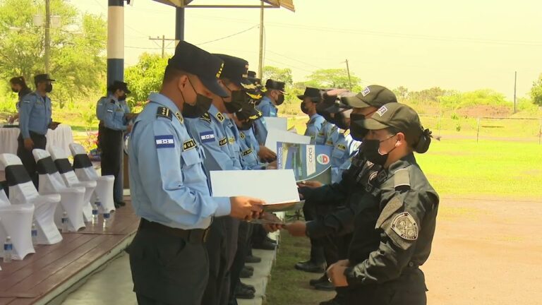 Capacitaci&oacute;n Policial: Mejora Continua para Profesionales de la Seguridad