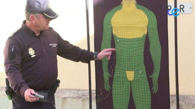 Caracter&iacute;sticas de las pistolas de la polic&iacute;a migratoria: Gu&iacute;a completa