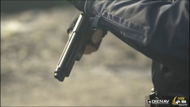 Manejo eficiente de armas y equipo t&aacute;ctico
