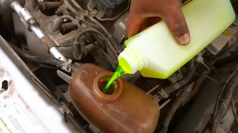 Revitaliza tu Chevrolet Agile: Aprende c&oacute;mo cambiar el l&iacute;quido refrigerante de forma sencilla